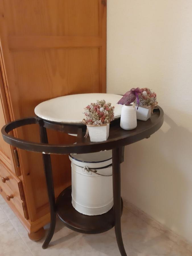 Casa El Reloj Apartment Mombeltran ภายนอก รูปภาพ