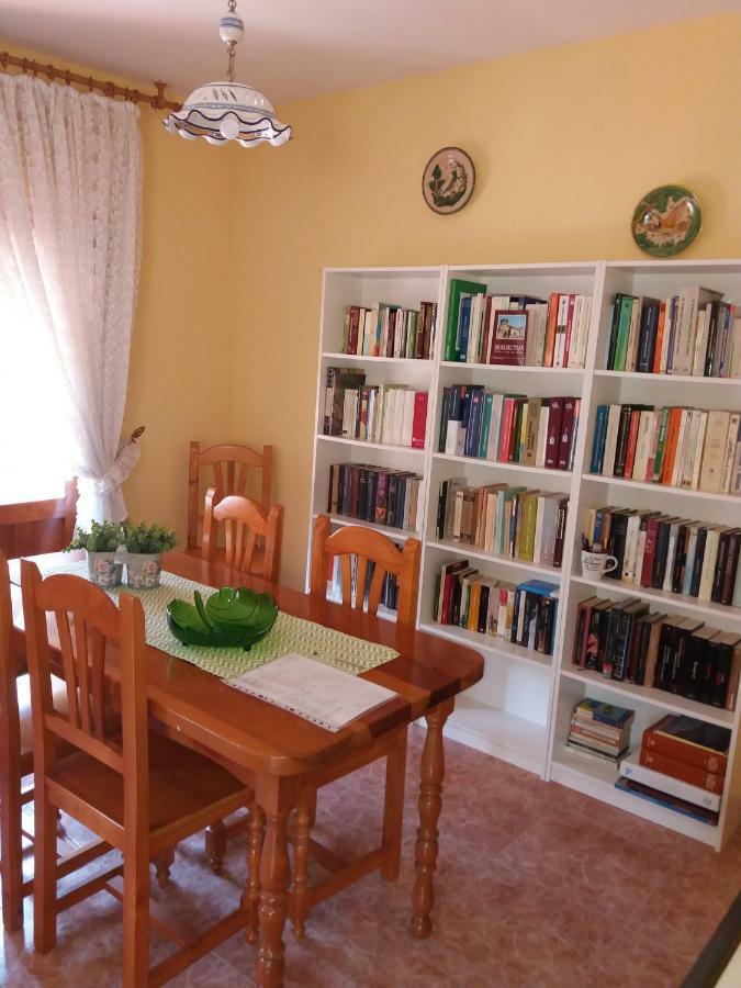 Casa El Reloj Apartment Mombeltran ภายนอก รูปภาพ